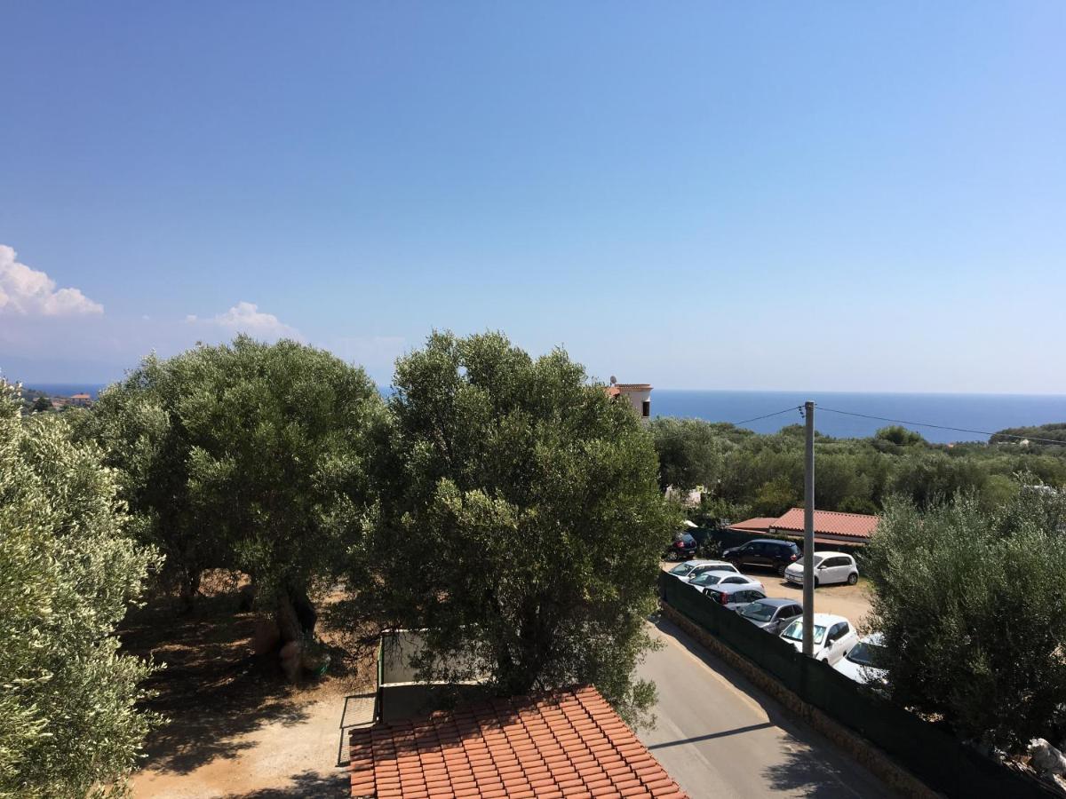 Casa Vacanza Maria Antonieta Marina di Camerota Luaran gambar