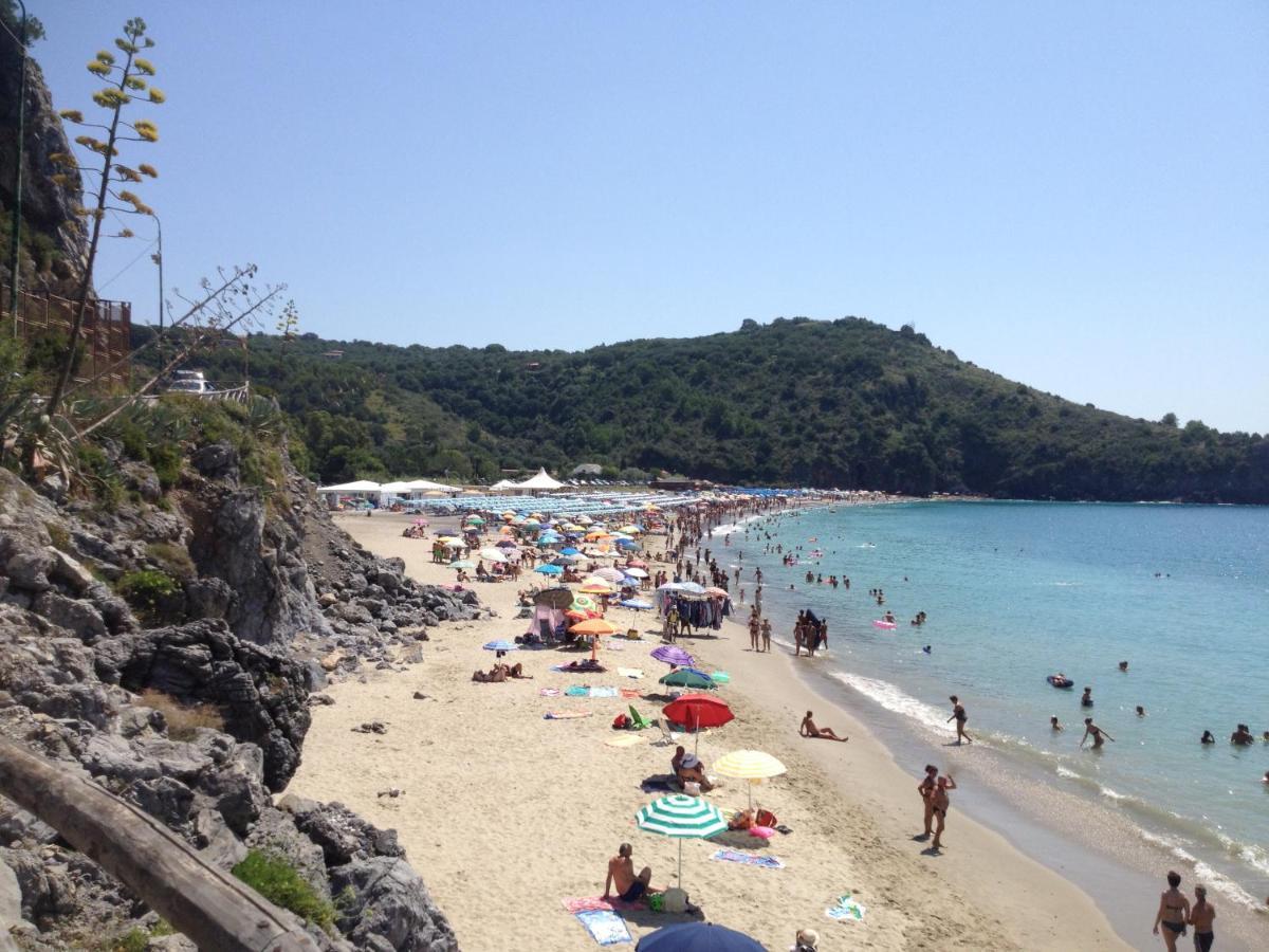 Casa Vacanza Maria Antonieta Marina di Camerota Luaran gambar