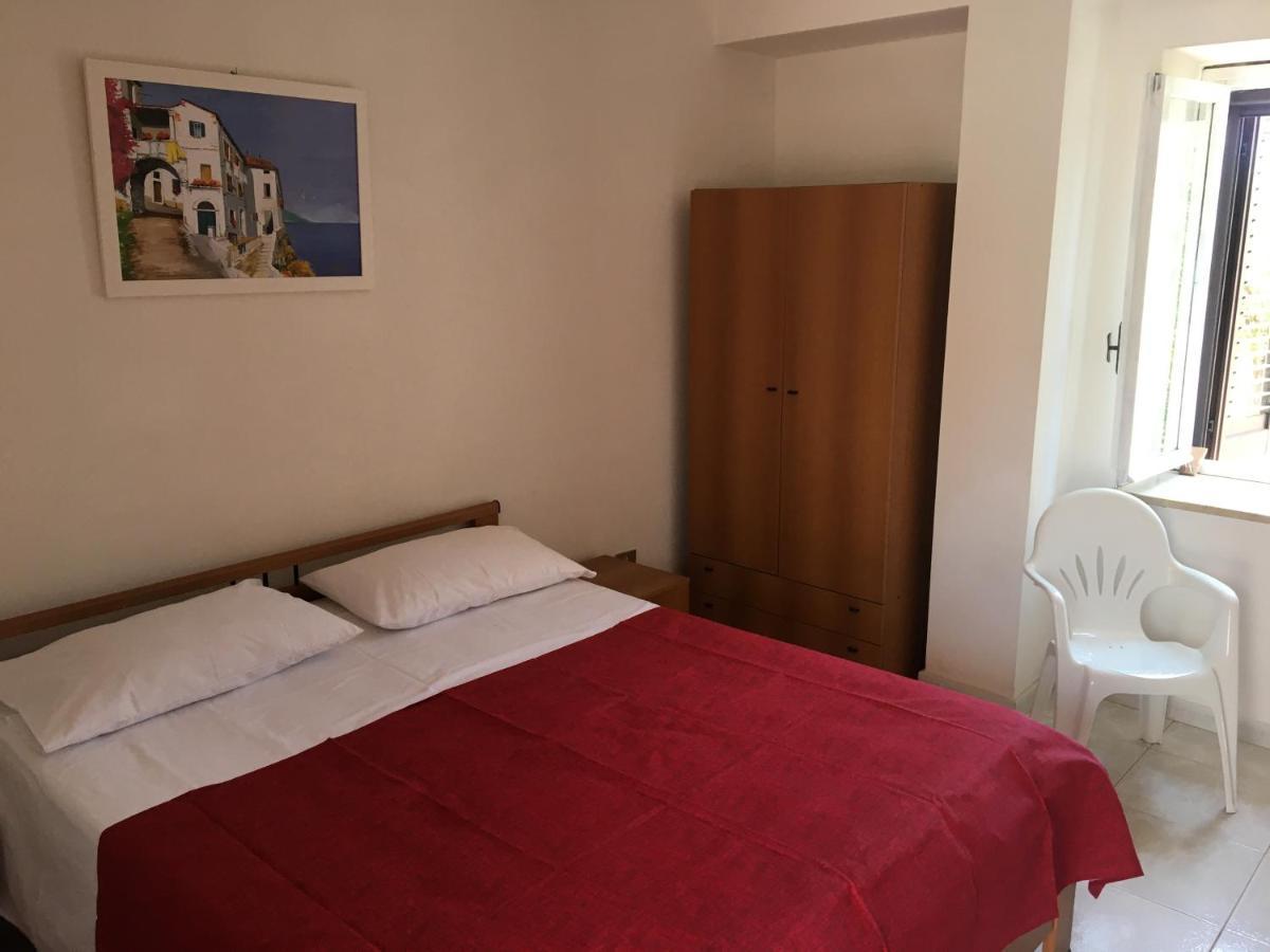 Casa Vacanza Maria Antonieta Marina di Camerota Luaran gambar