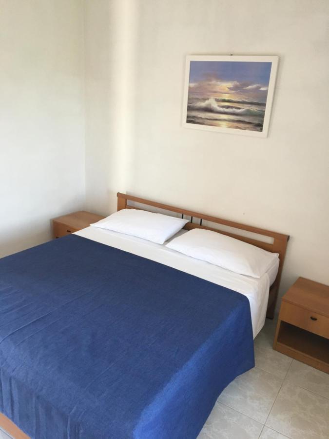 Casa Vacanza Maria Antonieta Marina di Camerota Luaran gambar