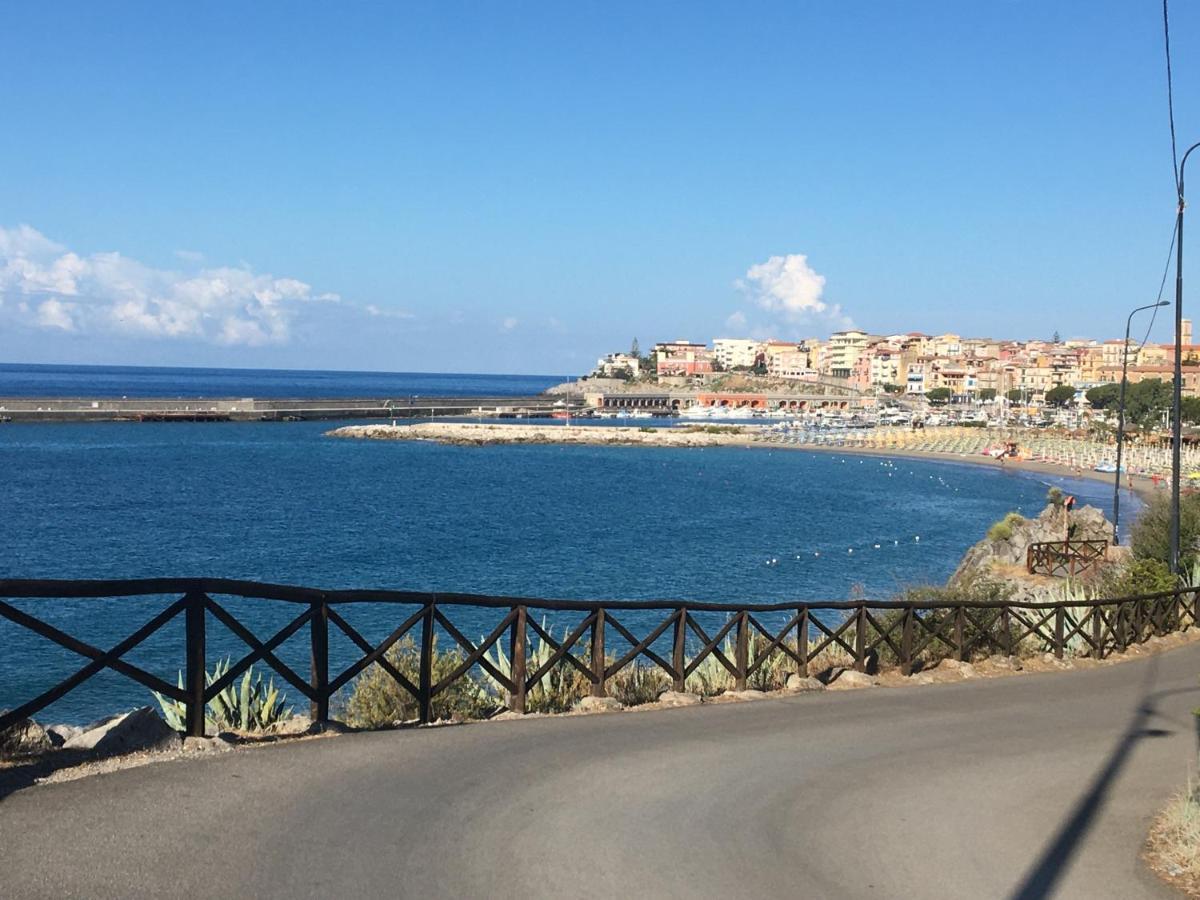 Casa Vacanza Maria Antonieta Marina di Camerota Luaran gambar